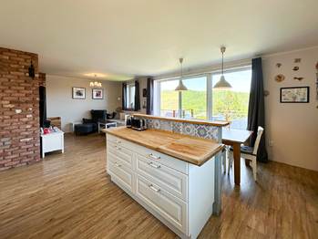 Kuchyně  - Prodej domu 154 m², Chaloupky