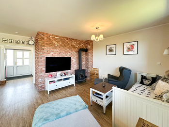 Obývací pokoj  - Prodej domu 154 m², Chaloupky