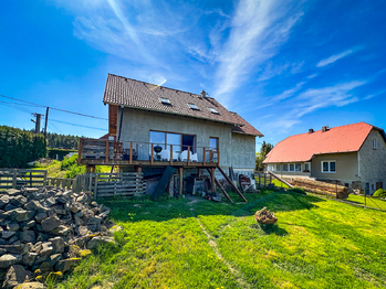 Pohled ze zahrady  - Prodej domu 154 m², Chaloupky