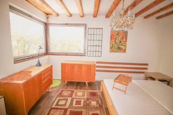 pokoj v 1.NP - Pronájem domu 222 m², Hrdějovice