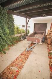 parkovací stání s garáží - Pronájem domu 222 m², Hrdějovice