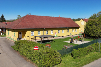 školka - Prodej domu 139 m², Roudné