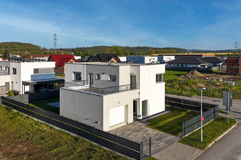 Prodej domu 139 m², Roudné