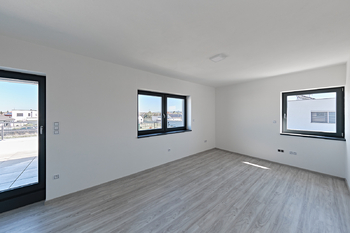 2NP pokoj 3 - Prodej domu 139 m², Roudné