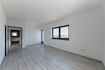 2NP pokoj 3 - Prodej domu 139 m², Roudné