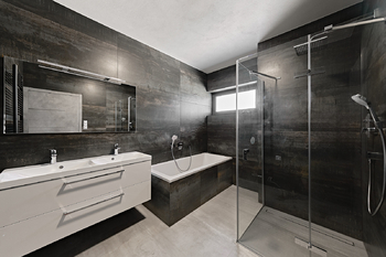 2NP koupelna - Prodej domu 139 m², Roudné