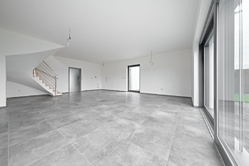 obývák - Prodej domu 139 m², Roudné