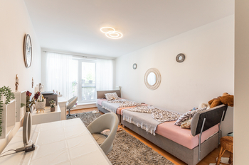 Prodej bytu 3+kk v osobním vlastnictví 76 m², Praha 9 - Vinoř