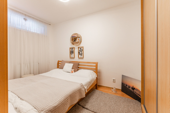 Prodej bytu 3+kk v osobním vlastnictví 76 m², Praha 9 - Vinoř