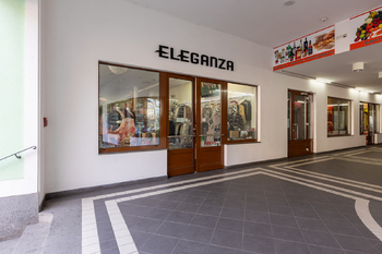 Prodej obchodních prostor 115 m², Karlovy Vary