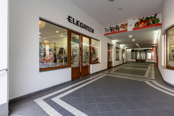 Prodej obchodních prostor 115 m², Karlovy Vary