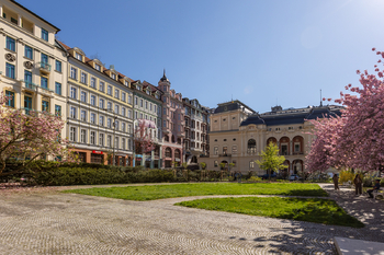 Prodej obchodních prostor 115 m², Karlovy Vary