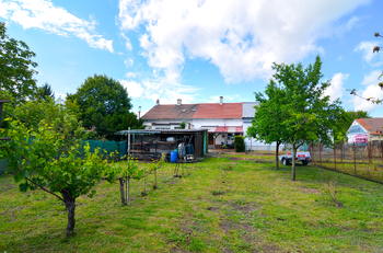 Prodej domu 65 m², Bzenec