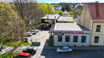 Prodej obchodních prostor 200 m², Planá