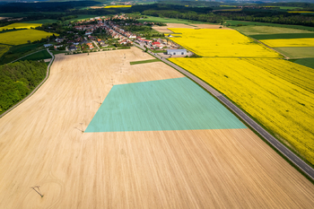 Prodej pozemku 13867 m², Vysoké Popovice