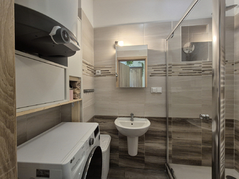 Prodej bytu 2+kk v osobním vlastnictví 46 m², Praha 5 - Lochkov