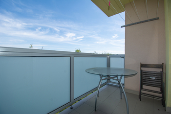Balkón - Prodej bytu 2+1 v osobním vlastnictví 63 m², Hradec Králové