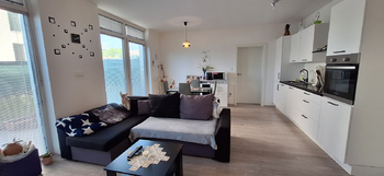 Obývací pokoj s kuchyňským koutem  - Pronájem bytu 2+kk v osobním vlastnictví 57 m², Boskovice