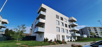 Pohled na dům  - Pronájem bytu 2+kk v osobním vlastnictví 57 m², Boskovice