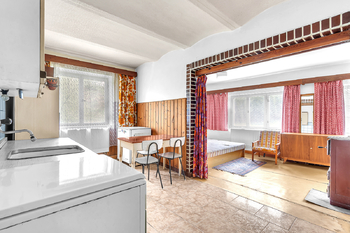 Prodej domu 151 m², Dolní Dobrouč