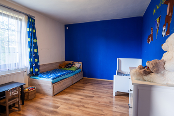 3. Pokoj - Prodej domu 180 m², Drahelčice