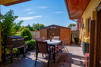 Terasa - Prodej domu 180 m², Drahelčice