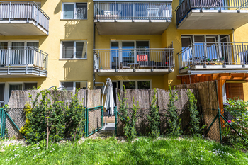 Pronájem bytu 2+kk v osobním vlastnictví 62 m², Praha 9 - Čakovice
