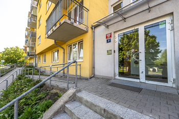 Pronájem bytu 2+kk v osobním vlastnictví 62 m², Praha 9 - Čakovice