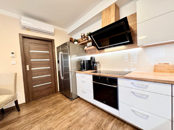 Prodej bytu 2+kk v osobním vlastnictví 83 m², Olomouc