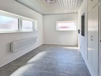Samostatná ložnice / kancelář.  - Pronájem bytu 3+kk v osobním vlastnictví 110 m², Líbeznice