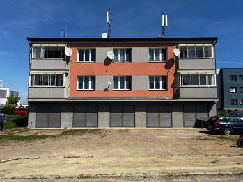 Prodej bytu 3+1 v osobním vlastnictví 71 m², Plzeň