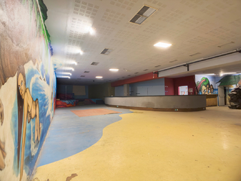 Pronájem obchodních prostor 850 m², Rousínov