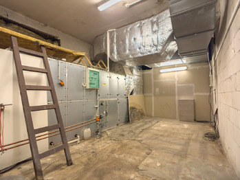 Pronájem obchodních prostor 850 m², Rousínov