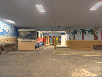 Pronájem obchodních prostor 850 m², Rousínov