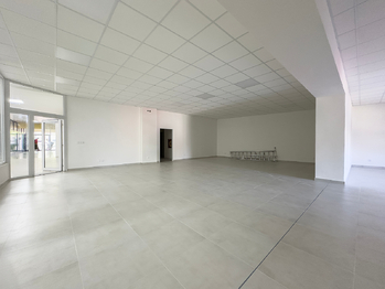 Pronájem kancelářských prostor 208 m², Rousínov