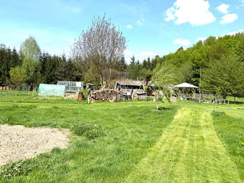 Prodej pozemku 10846 m², Třebíč