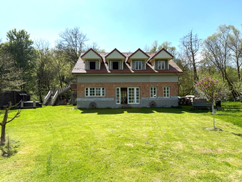 Prodej pozemku 10846 m², Třebíč
