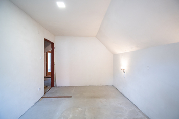 Prodej domu 120 m², Malíč