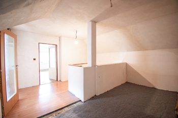 Prodej domu 120 m², Malíč