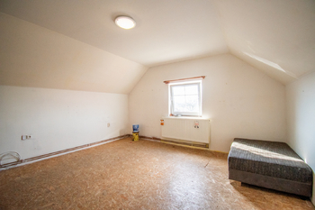 Prodej domu 120 m², Malíč