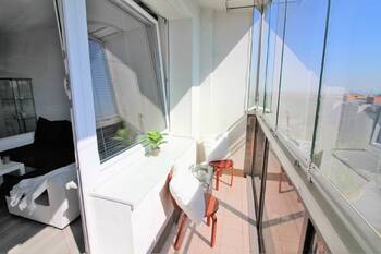 Pronájem bytu 1+kk v družstevním vlastnictví 30 m², Praha 8 - Střížkov