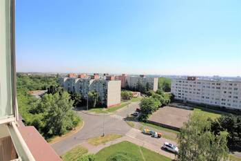 Pronájem bytu 1+kk v družstevním vlastnictví 30 m², Praha 8 - Střížkov