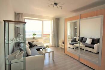 Pronájem bytu 1+kk v družstevním vlastnictví 30 m², Praha 8 - Střížkov