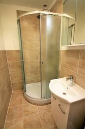 Pronájem bytu 1+kk v družstevním vlastnictví 30 m², Praha 8 - Střížkov