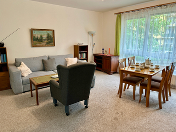 Prodej bytu 2+kk v osobním vlastnictví 65 m², Praha 9 - Čakovice