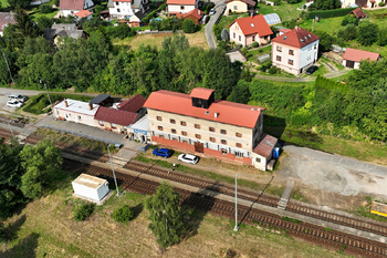 Prodej skladovacích prostor 600 m², Rozsochatec