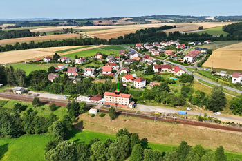 Prodej skladovacích prostor 600 m², Rozsochatec
