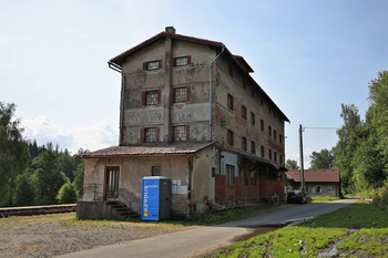 Prodej skladovacích prostor 600 m², Rozsochatec
