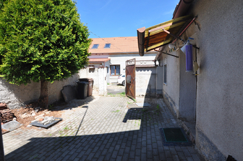 Prodej domu 70 m², Černiv