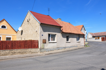 Prodej domu 70 m², Černiv